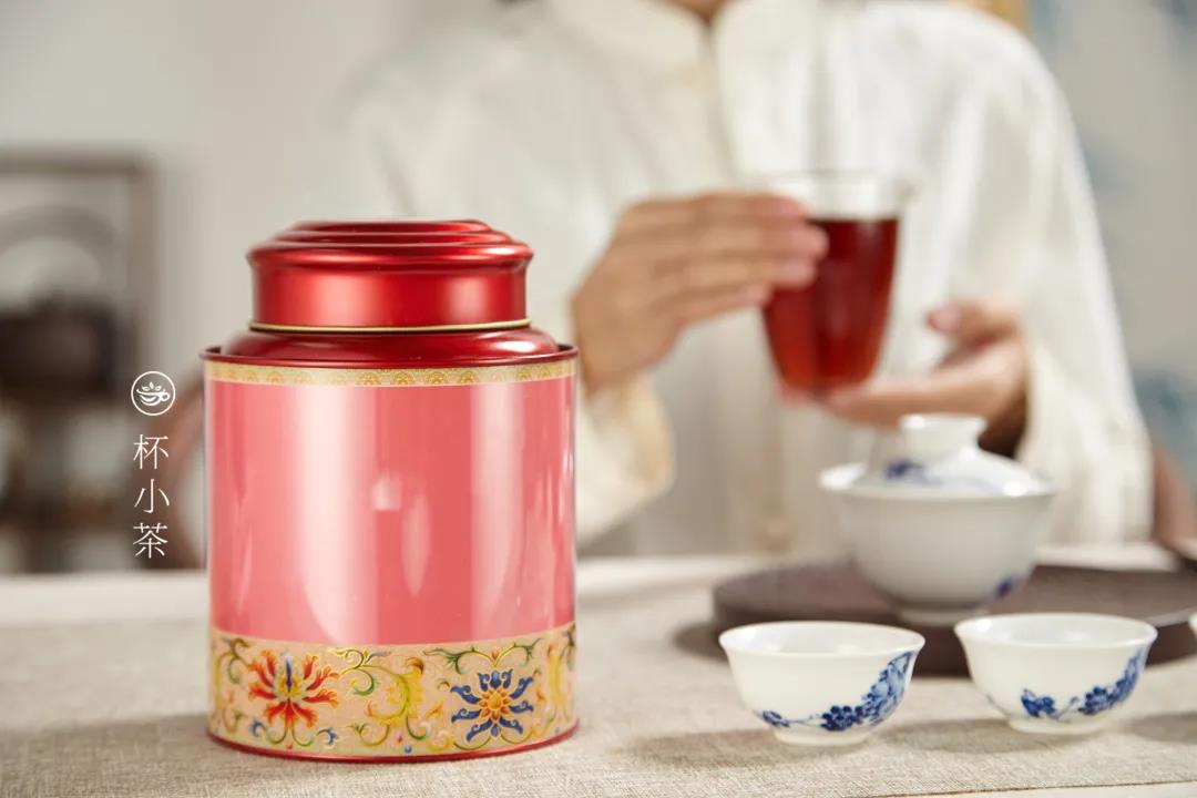 如何存(cún)茶葉，全(quán)看你會(huì)不會用(yòng)茶葉罐(guan)！